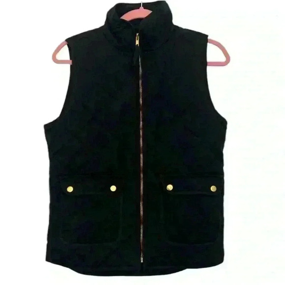 NWT Francesca’s Dark Navy Quilted Vest, Gold Hardware, Size Small - Picture 1 of 4